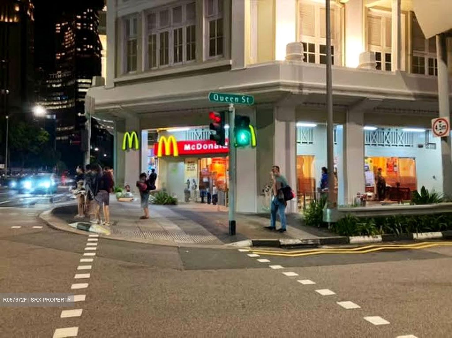 Victoria Street (D7), Retail #599574161
